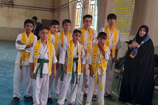 جشنواره فرهنگی و ورزشی میدان پویا در منطقه بیرانشهر