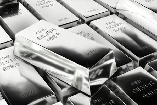 رشد قیمت نقره در بازار جهانی