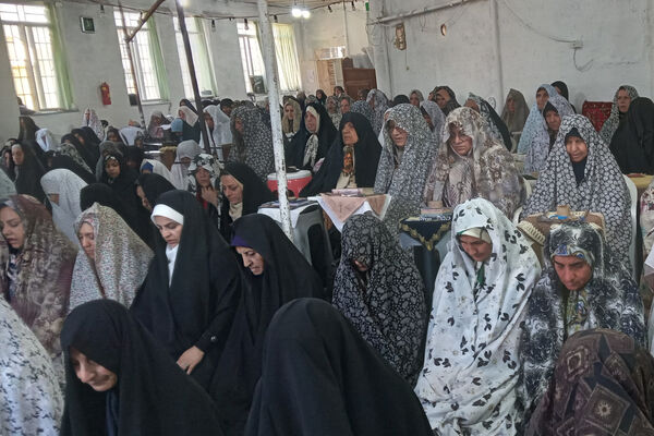 برگزاری نماز عید قربان در زرقان 