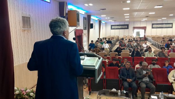 تقدیر از رتبه های استانی و کشوری جشنواره فرهنگی هنری فردا