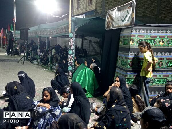 آیین سنتی تعزیه‌خوانی «عروسی شاهزاده قاسم» در محله زرکی میناب