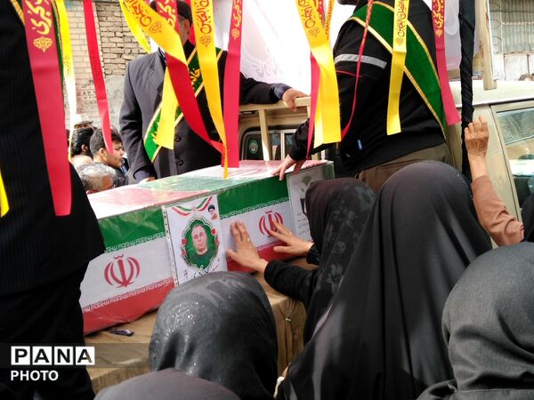 باز هم خون مقدس شهید همه را برای بدرقه فرا خواند
