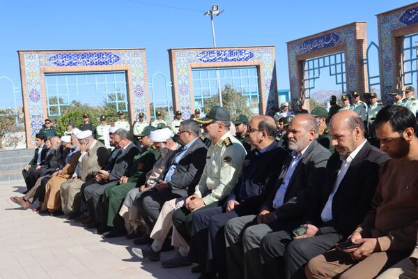 آئین عطرافشانی مزار شهدا، همزمان با هفته نیروی انتظامی