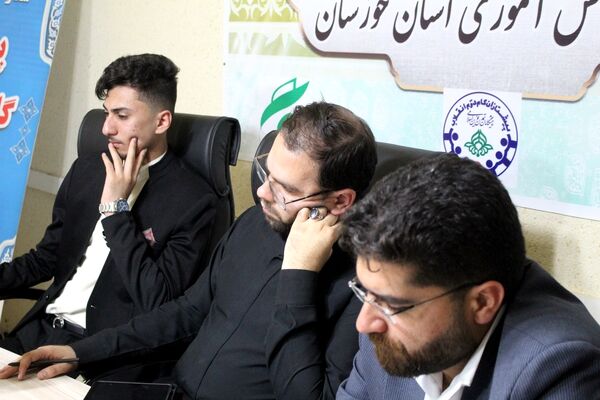 نشست قائم‌مقام سازمان دانش‌آموزی کشور با اعضای سازمان دانش‌آموزی خوزستان