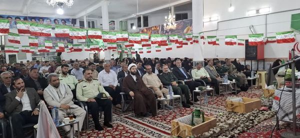 برگزاری یادواره شهدا در روستای نامن شهرستان داورزن