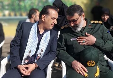  روایتِ فرماندهان دفاع مقدس برای دانش‌آموزان و معلمان ناحیه ۵ مشهد