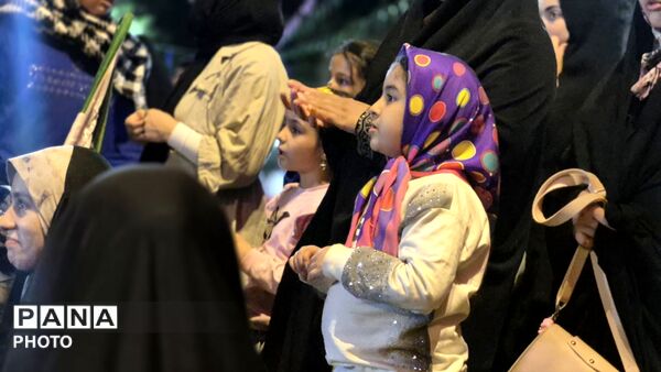 فارسان غرق در جشن و سرور در عید امامت و ولایت