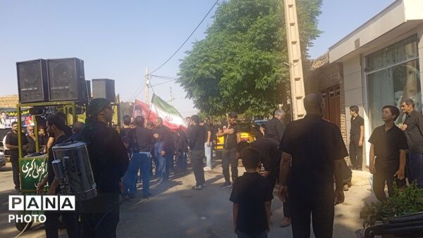 شکوه هیئت های عزاداری فدافن و مردم در روز عاشورا 