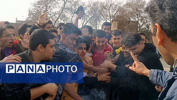 برگزاری فینال مسابقات والیبال گروهی درون مدرسه‌ای در دبیرستان شاهد ابوذر غفاری 