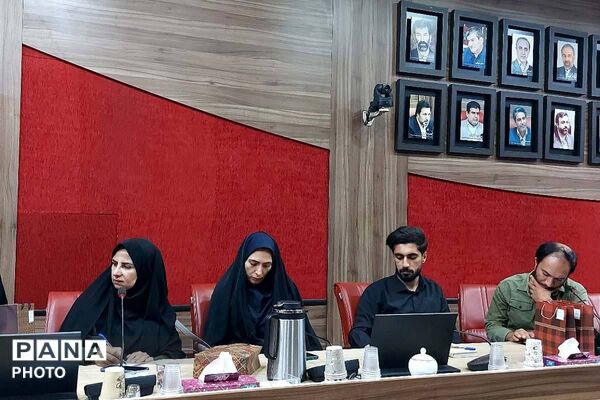 تجلیل از مناطق برتر خبرگزاری پانا در شهرستان‌های تهران
