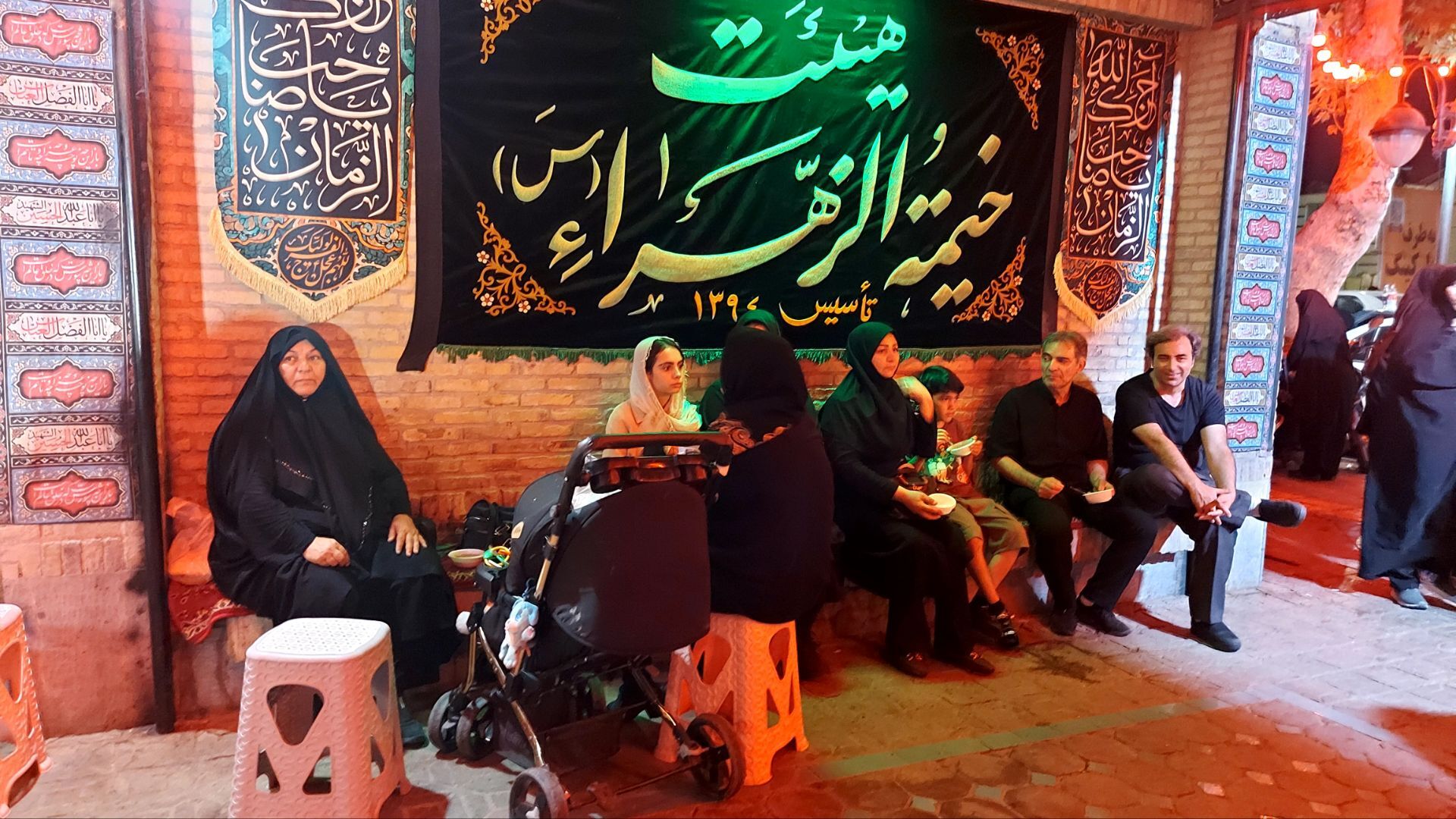موکب‌های رضوی؛ ضیافت عشق در شب شهادت امام رئوف(ع)