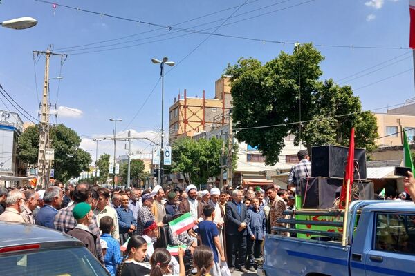 راهپیمایی جمعه خشم و نصر شهرستان قروه