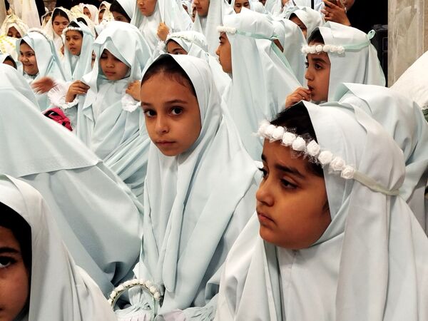 جشن تکلیف برای ۳۶۰ دانش‌آموز پایه سوم شهرستان فاروج