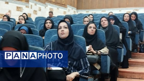 برگزاری برنامه آموزشی ویژه رابطان مشاور مدارس ابتدایی 
