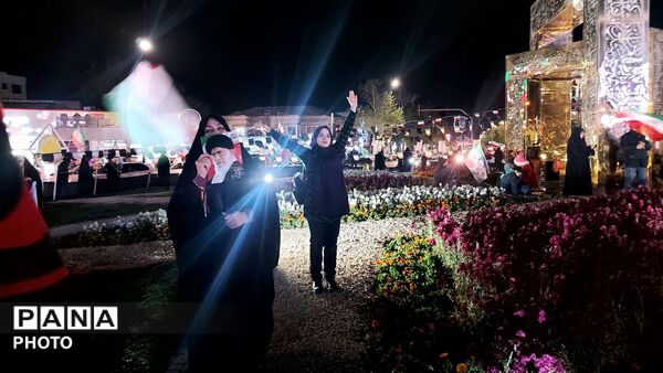 اجتماع چهلمین روز شهادت رهبر شهید انقلاب اسلامی 
