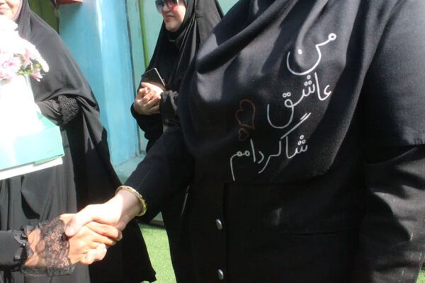بانگ سپاس معلم در مدارس گلوگاه 