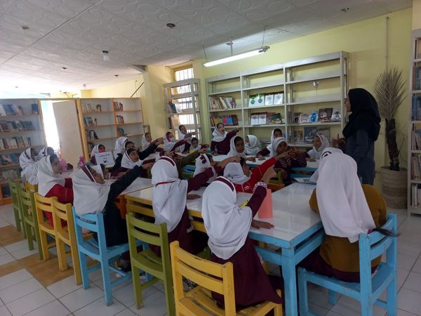 کانون پرورش فکری و دانش‌‌آموزان دبستان مکتب الزهرا حاجی‌آباد