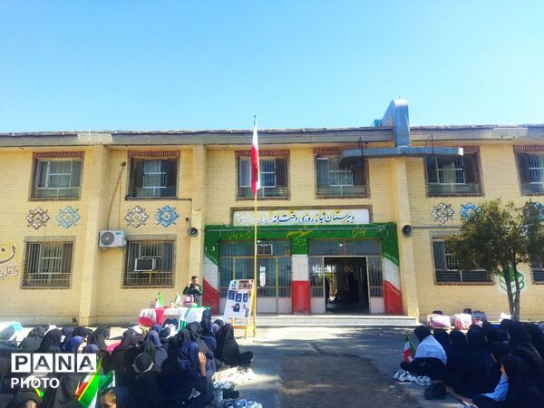 روایتگر جنگ در دبیرستان مجید دهنوی 