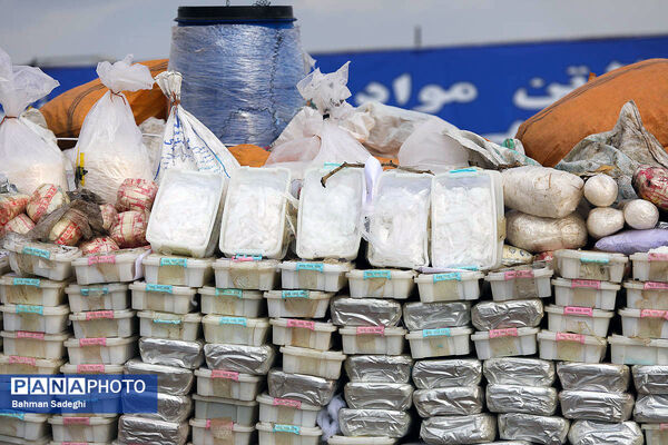 کشف ۳ تن مواد موادمخدر و یک میلیون لیتر سوخت قاچاق توسط مرزبانان
