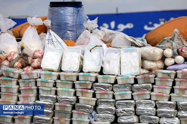 کشف ۳ تن مواد موادمخدر و یک میلیون لیتر سوخت قاچاق توسط مرزبانان