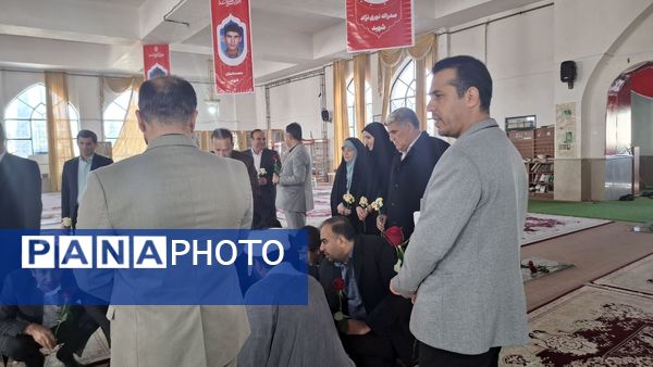 تجدید میثاق مسئولان آموزش پرورش کهگیلویه و بویراحمد با شهدا به‌مناسبت هفته امور تربیت اسلامی