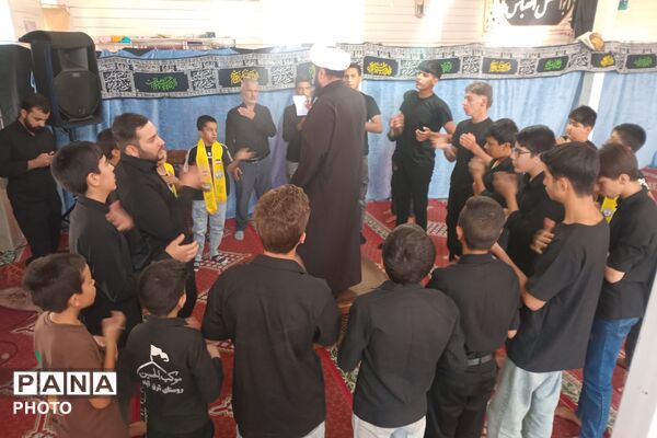 شور حسینی نوجوانان پیشتاز ارسنجانی در سوگواره «احلی من العسل»