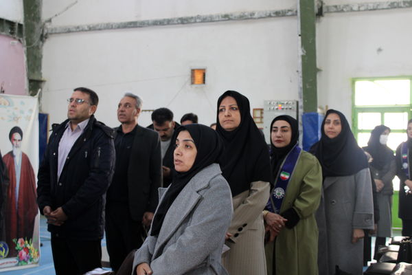 برگزاری جشن نیکوکاری در دبیرستان فاطمه الزهرا(س) آشخانه