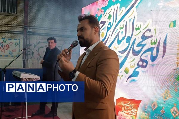 جشن باشکوه ایام الله دهه فجر در بهارستان‌دو