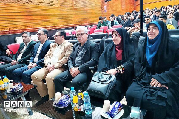 جشن ستارگان در کانون هدایت ورامین