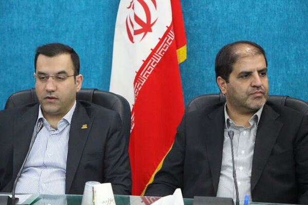 نشست رئیس سازمان فنی و حرفه ای کشور با فرمانداران استان یزد 