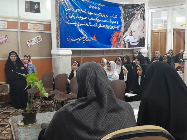 جشنواره ستارگان قرآنی در امامزاده سیدجعفر محمد یزد