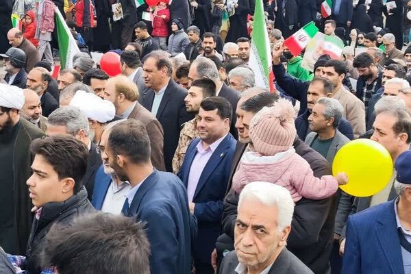 ۲۲ بهمن، میعادگاه حضور آگاهانه مردم قرچک در صحنه