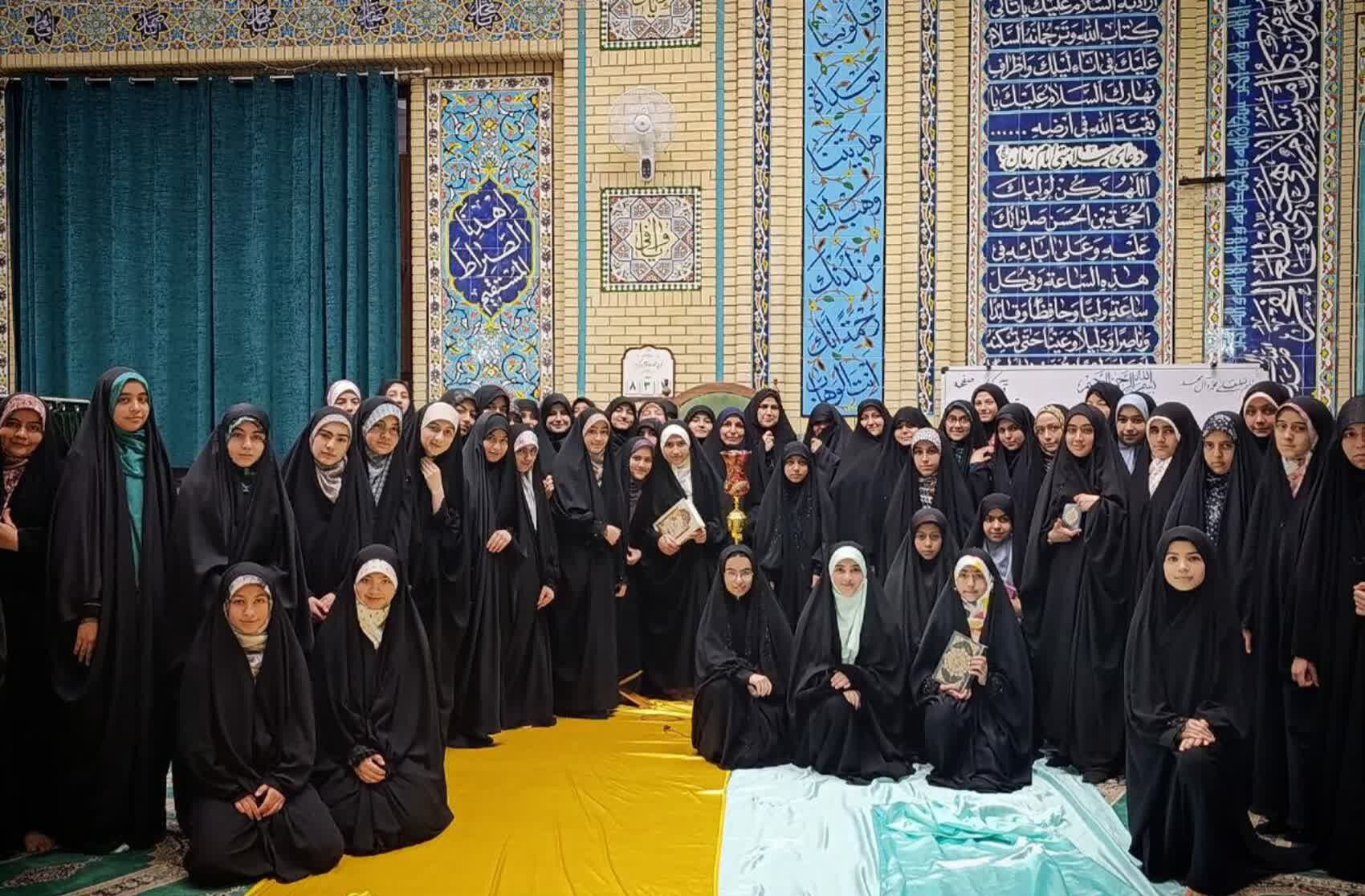 اعتکاف دختران نسل آفتاب