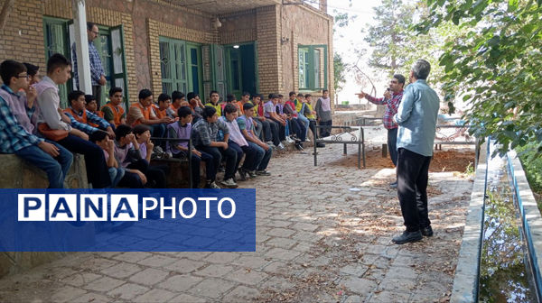 اعزام دانش‌آموزان دبیرستان ائمه طاهرین(ع) شهر جعفریه قم به اردوگاه ملاصدرا