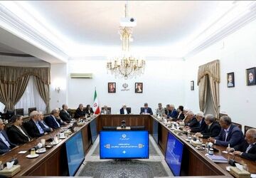 مخالف هرگونه دخالت در بخش غیردولتی آموزش عالی هستیم