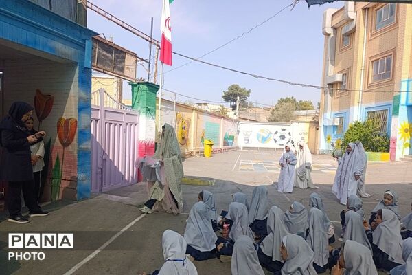 آغاز هفته قرآن، عترت و نماز در دبستان جعفریه شهرستان پیشوا