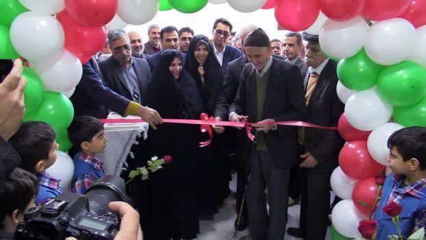 افتتاحیه دبستان شاهد دوره اول مزین به نام خیر نیک اندیش زنده یاد حاج محود کفیل در کاشان