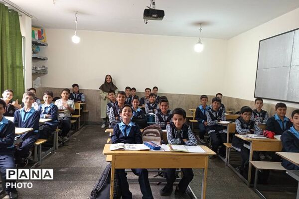 روز جهانی کودک در مدارس دخترانه و پسرانه کوثر؛ روزی برای شادی و همدلی