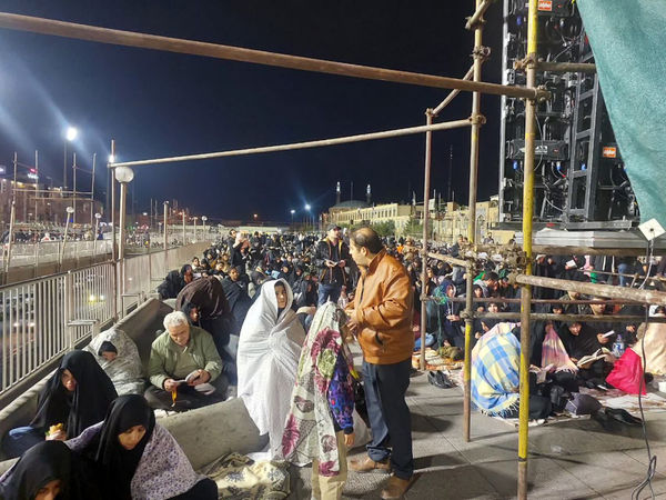 مراسم احیاء سومین شب قدر در حرم حضرت معصومه(س)