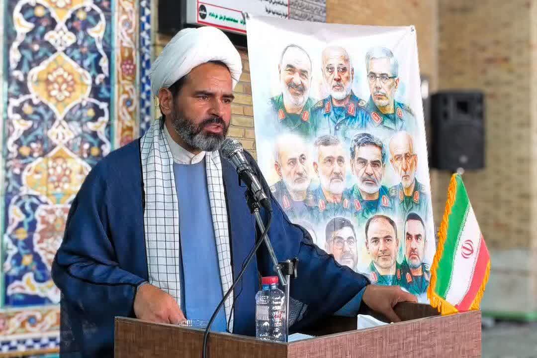 رسانه‌ها سکوت در برابر ناهنجاری‌ها را کنار بگذارند