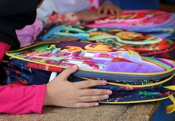 توزیع ۲۵۰ هزار بسته نوشت‌افزار ویژه دانش‌آموزان کم‌برخوردار