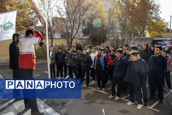 برگزاری مانور سراسری زلزله و ایمنی در مدارس شهرستان محلات 