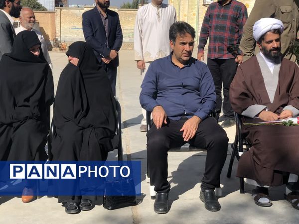 شکفتن لاله‌های دانش در دبستان حضرت رقیه کوهدشت؛ آغاز سال تحصیلی با شمیم ایثار و مقاومت