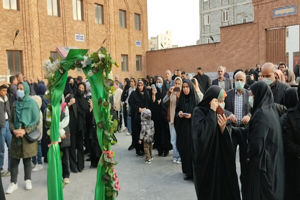 اعزام دانش‌آموزان دختر منتخب سازمان دانش‌آموزی استان اردبیل به سفر معنوی حج عمره مفرده 
