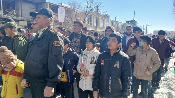 حضور پرشکوه مردم حماسه ساز بن در راهپپیمایی ۲۲ بهمن