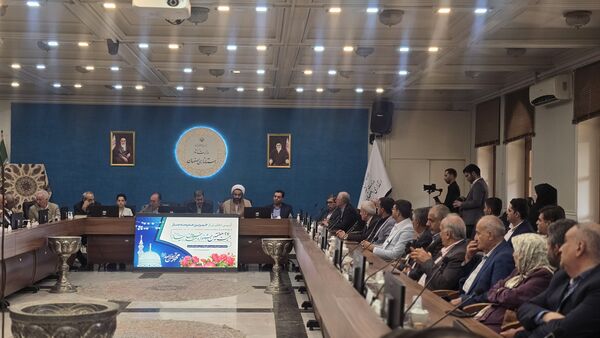 آیین رونمایی از پوستر بیست‌وهفتمین جشنواره خیرین مدرسه‌ساز استان اصفهان