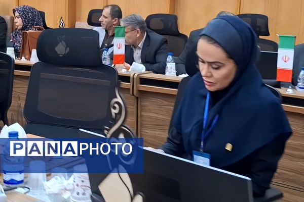 آموزش خانواده مهمترین راه حل در تربیت دانش‌آموزان