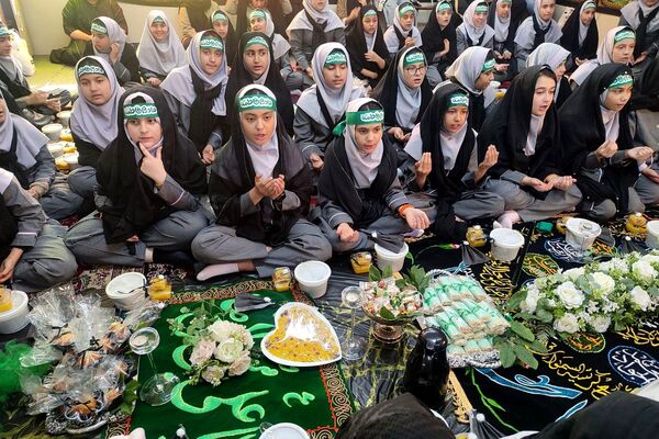 افتتاحیه هیئت فاطمه الزهرا در مکتب فاطمی دبستان دانش