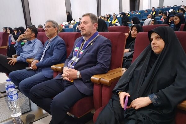 آیین بزرگداشت سالروز تأسیس سازمان دانش‌آموزی و سپاس مربی در کهریزک 