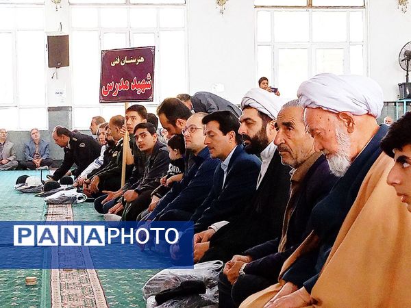 نماز جمعه در کاشمر